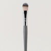 et al. Makeup Brushes